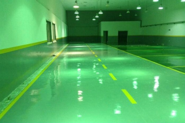 雨季環(huán)氧地坪漆施工應(yīng)考慮到哪些地方？